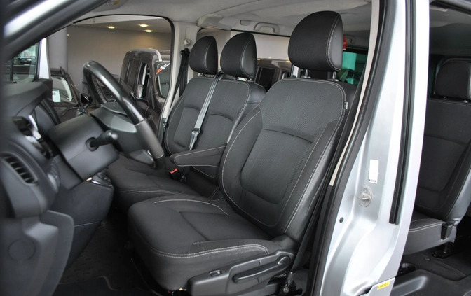 Opel Vivaro cena 109900 przebieg: 129000, rok produkcji 2017 z Miłakowo małe 277